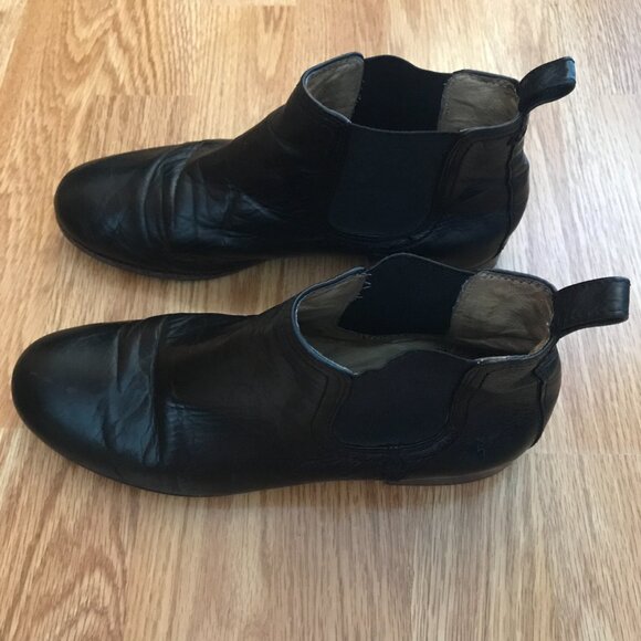 Frye Black Leather Chelsea Boots Size 7 Ankle Booties - Picture 6 of 13